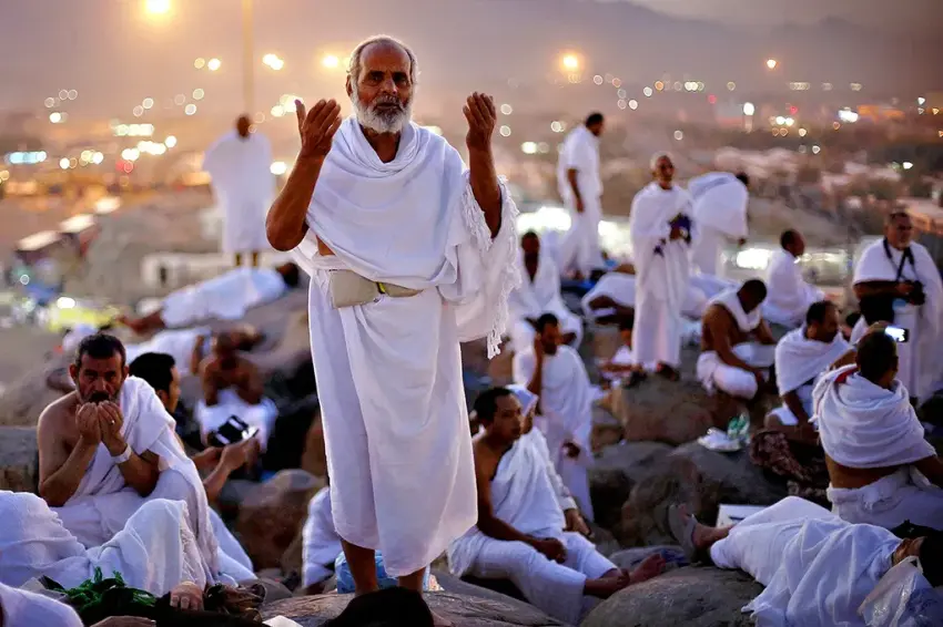 2023 Hac Kuraları ve Kayıt Tarihleri Belli Oldu